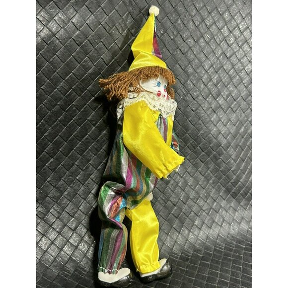 Collectible Circus Clown Doll Porcelain ARTMARK Chicago Ltd Grannycore - Picture 5 of 10